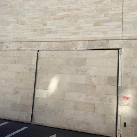 Spacieux 2 Pieces Terrasse Et Piscine Apartman Cannes